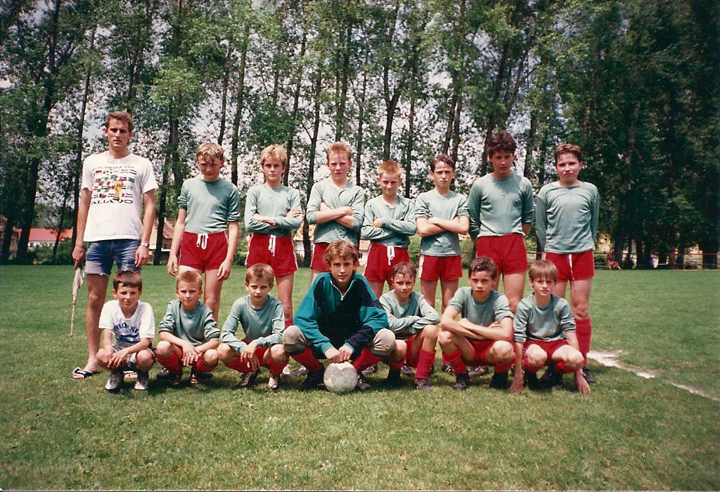 Fotbalový tým žáků Sokola Pacov ročník 1990/1991